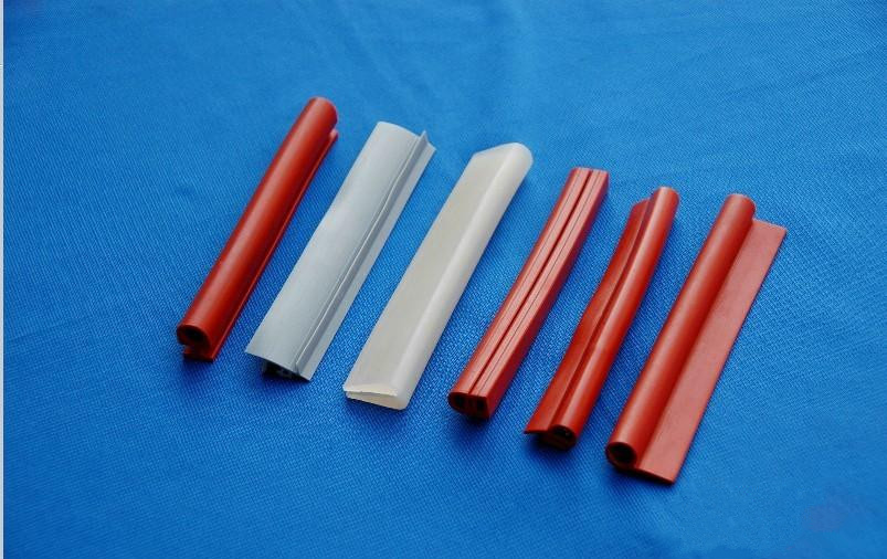 硅橡膠條2.jpg 硅橡膠條2.jpg